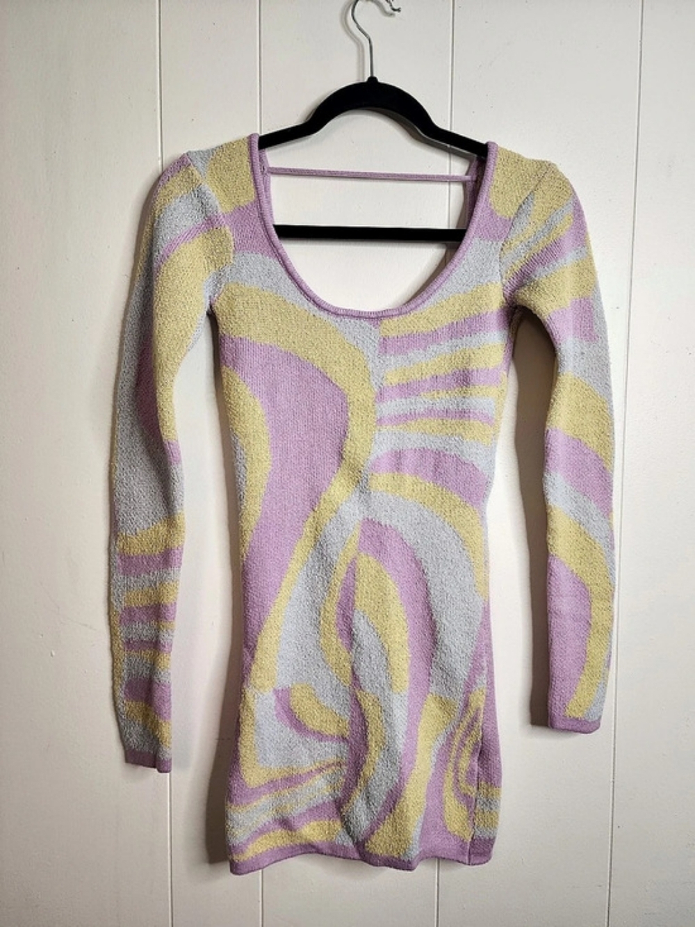 Superdown Abstract Knit Scoop Neck Sweater Size Small